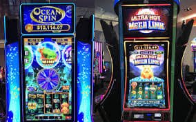 emas44 slot